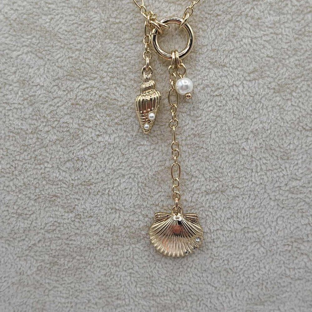 J Crew Gold Factory Tone Shell Necklace NWT!  NEW! - Picture 2 of 12